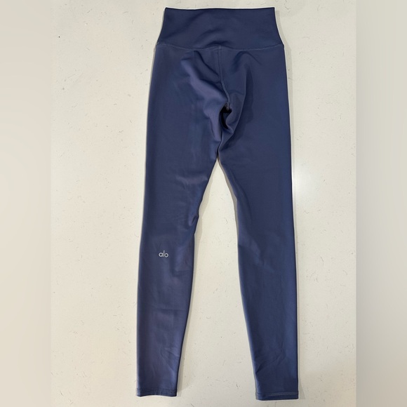 ALO Yoga Airbrush Leggings - Size S - Picture 5 of 10